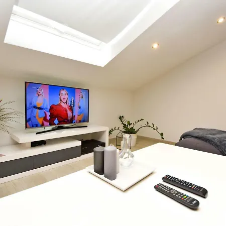 Apartman Luce *